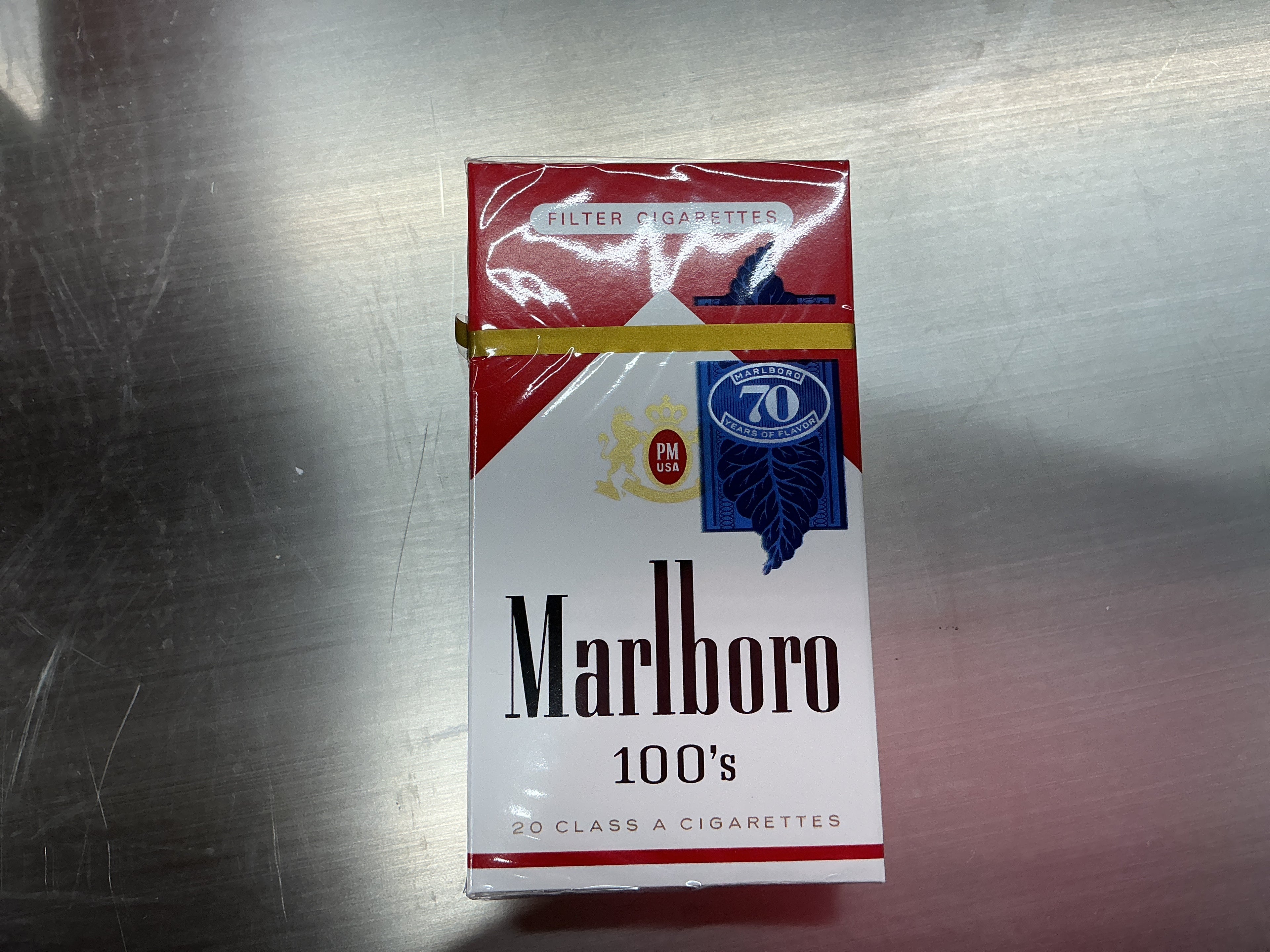 Marlboro 100 Box