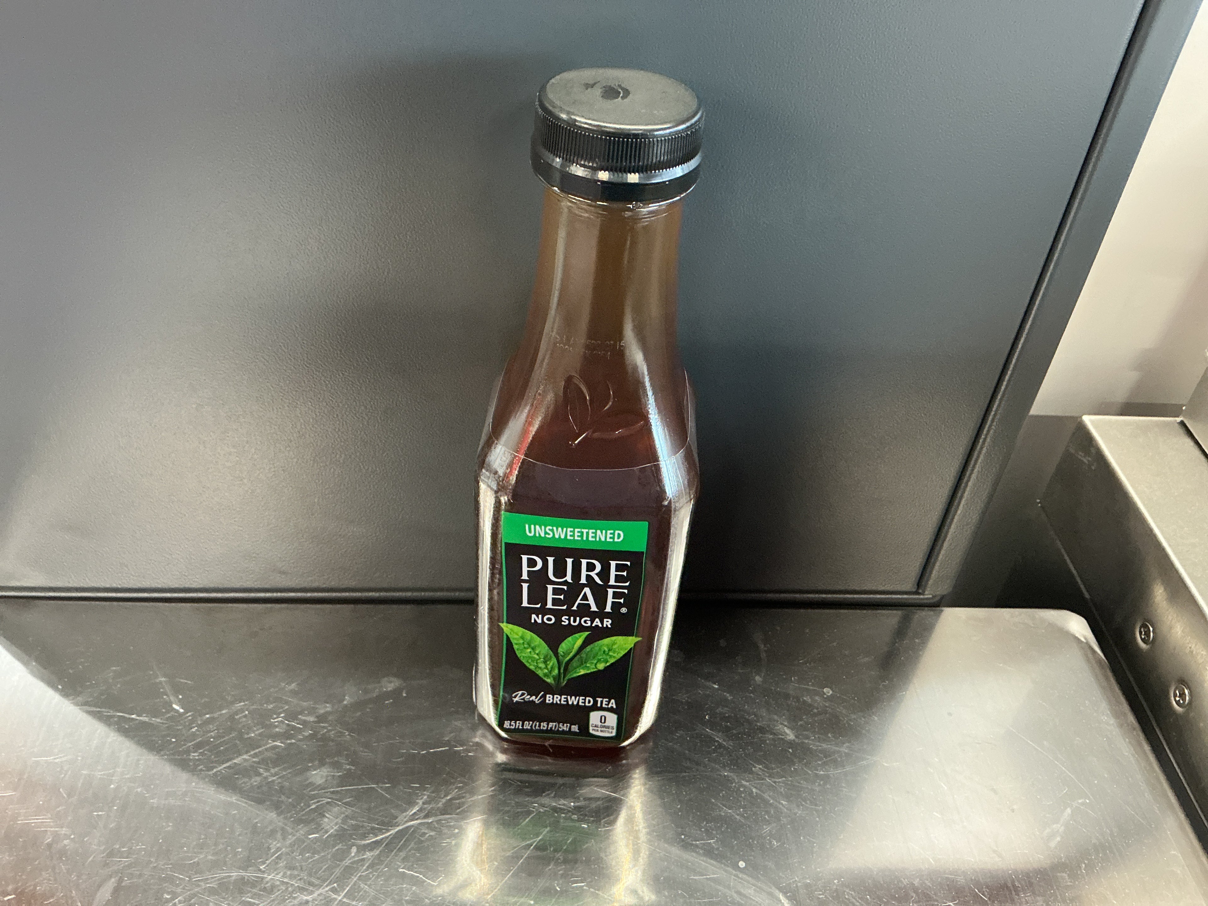 Pure Leaf unsweetened tea 18.5oz