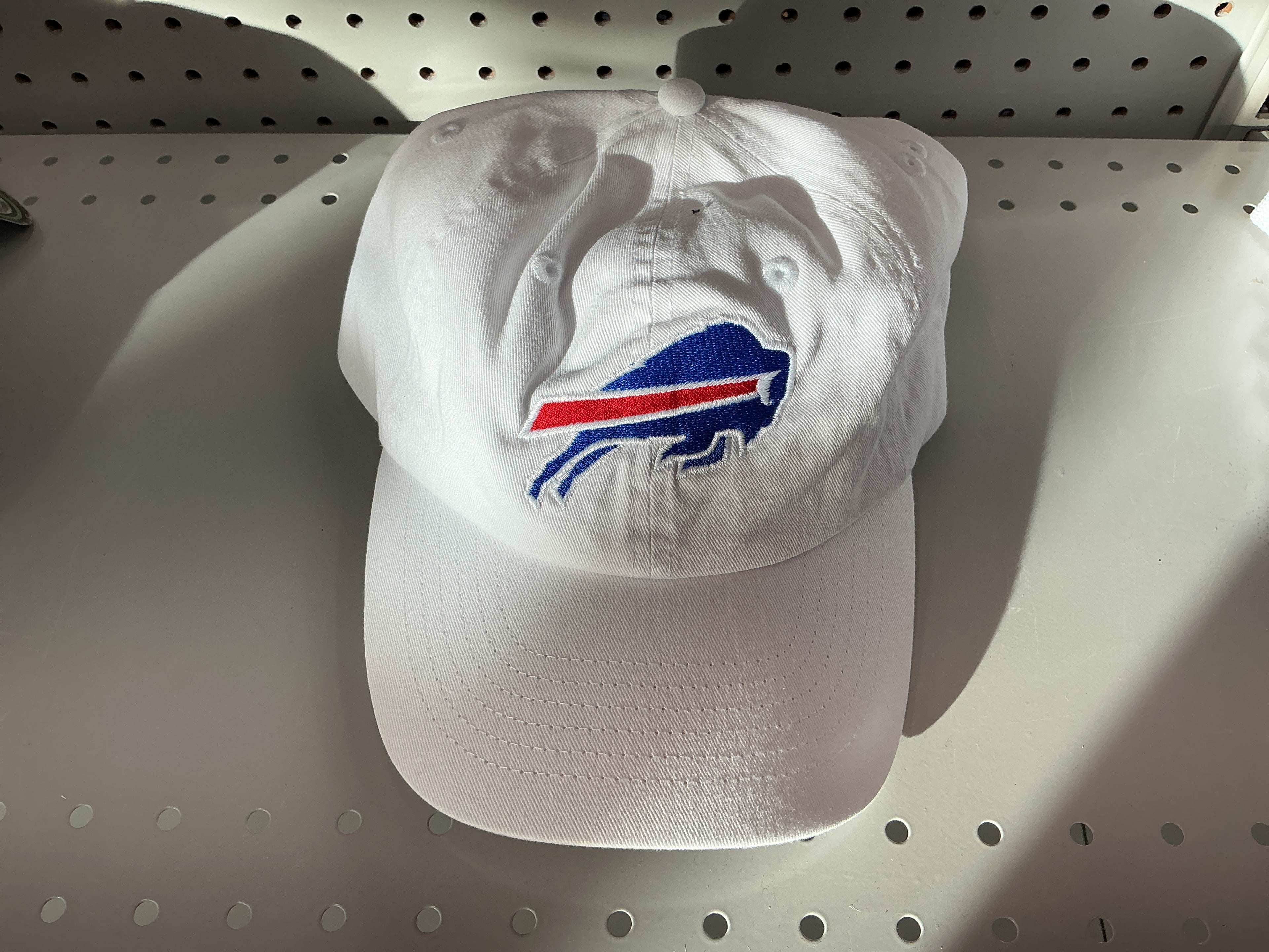 Bills white hat