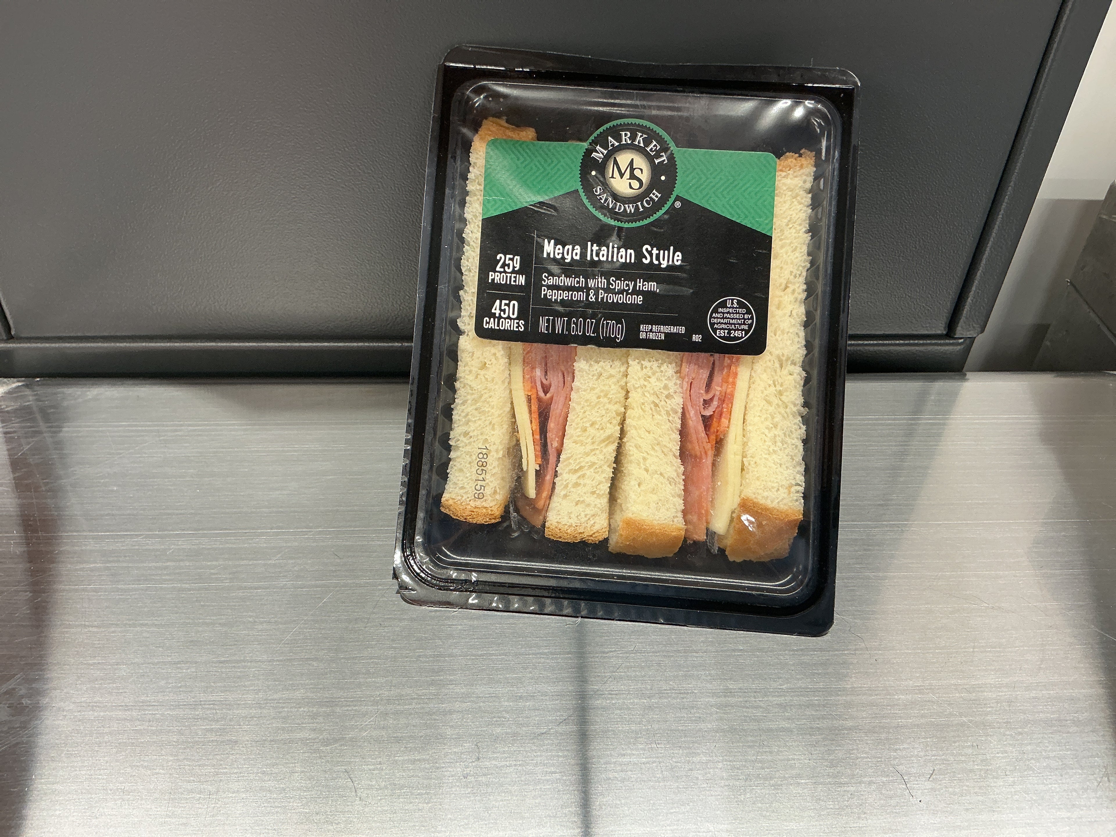 Market Sandwich Mega Italian Style