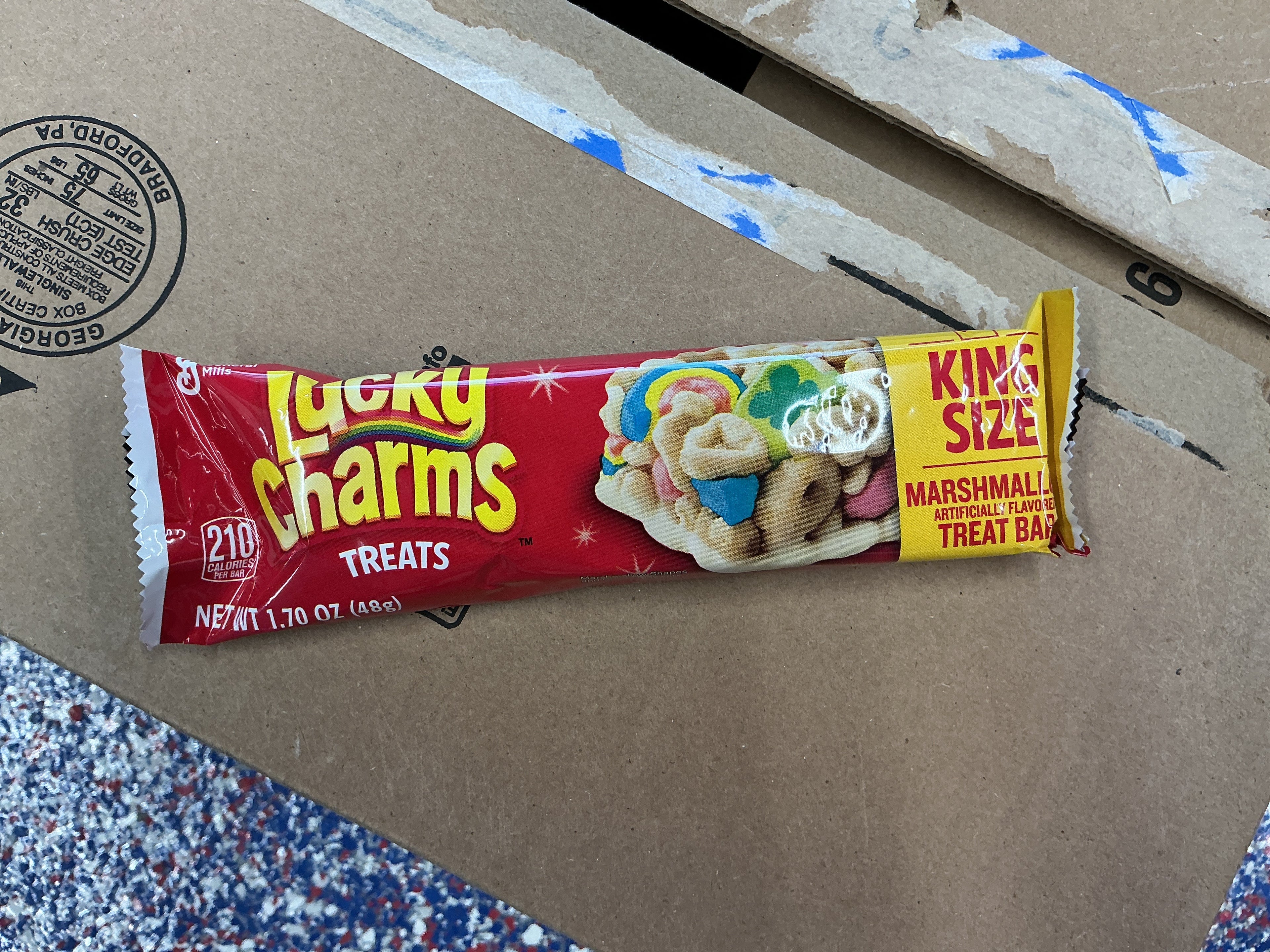 Cereal bar - lucky charms