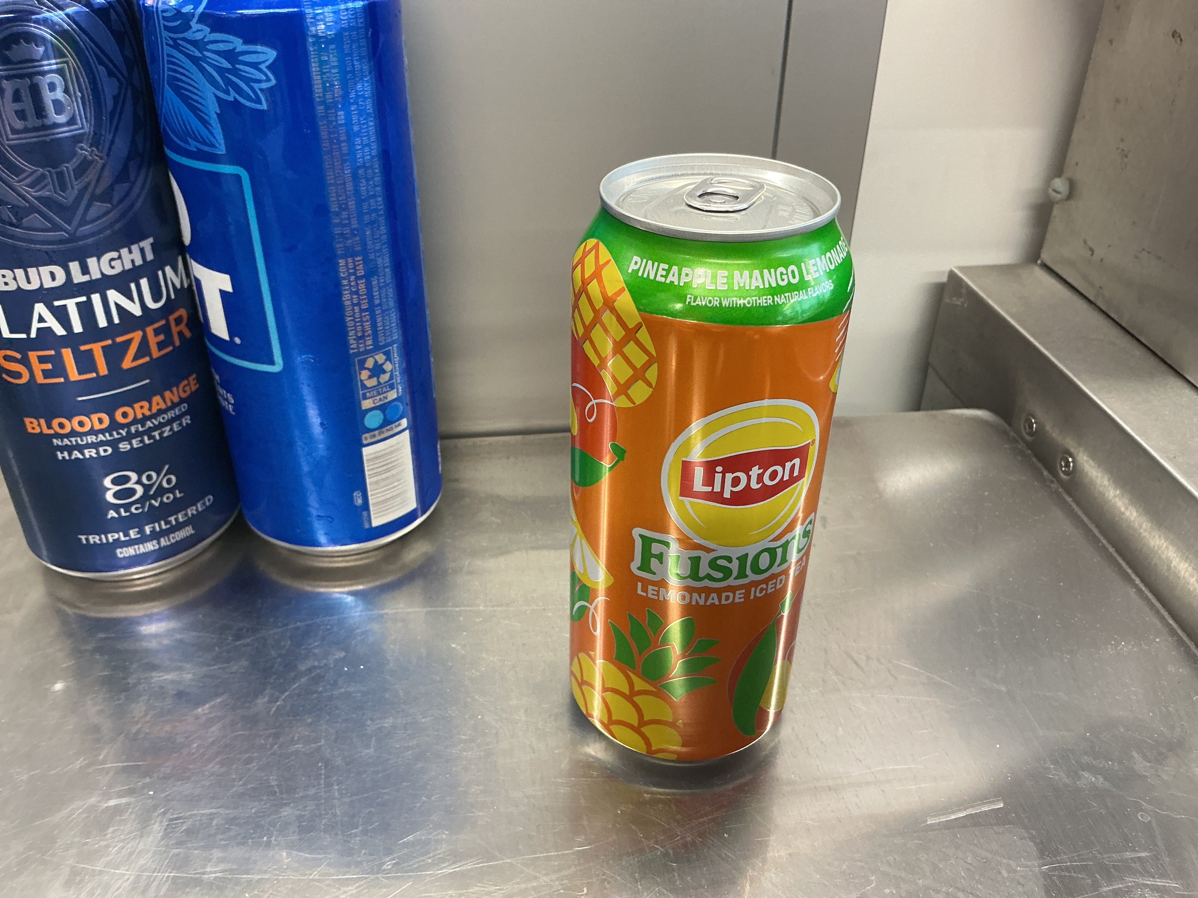 Lipton Fusions lemonade iced tea 16oz pineapple mango