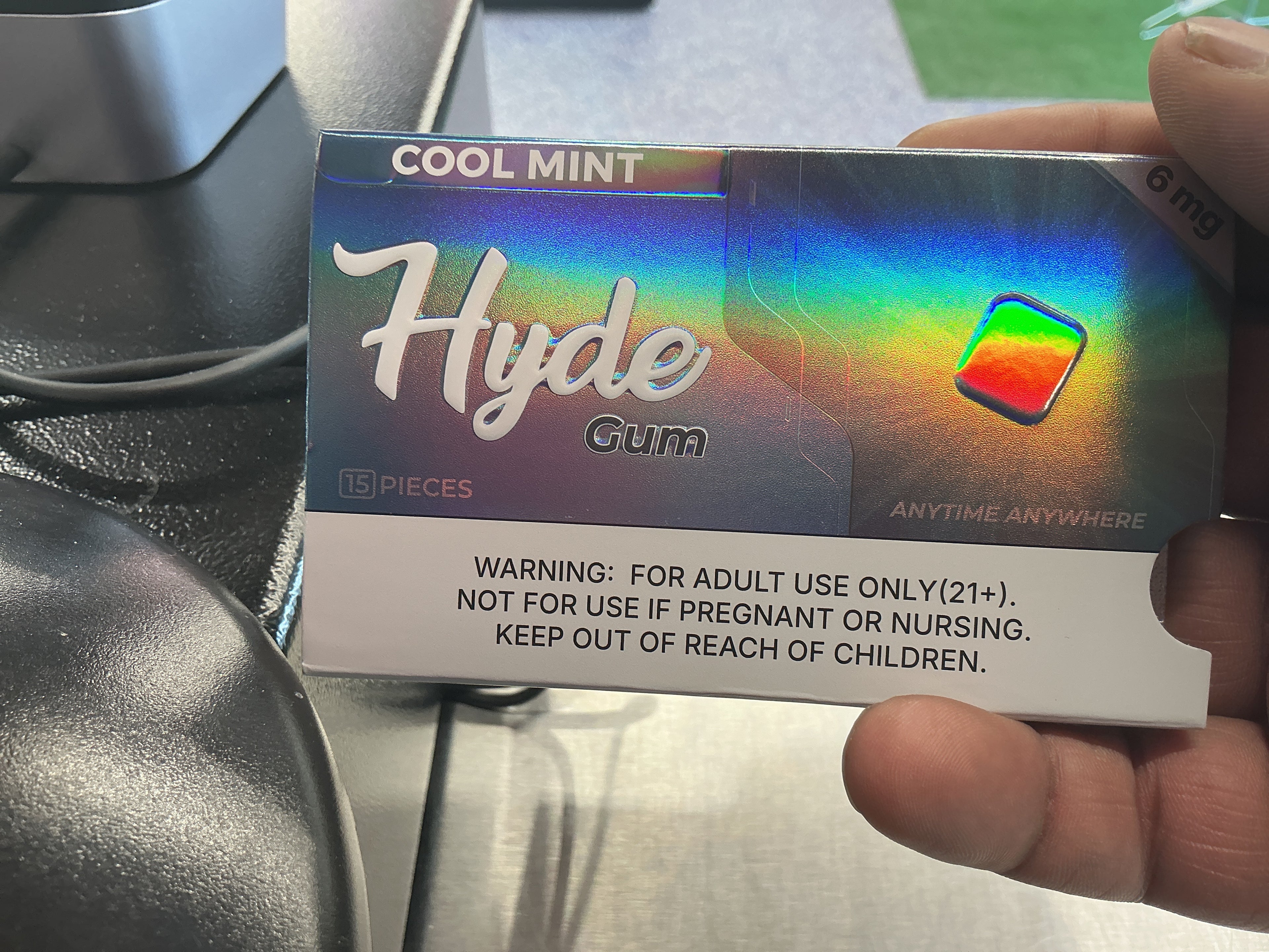 Hyde cool mint gum