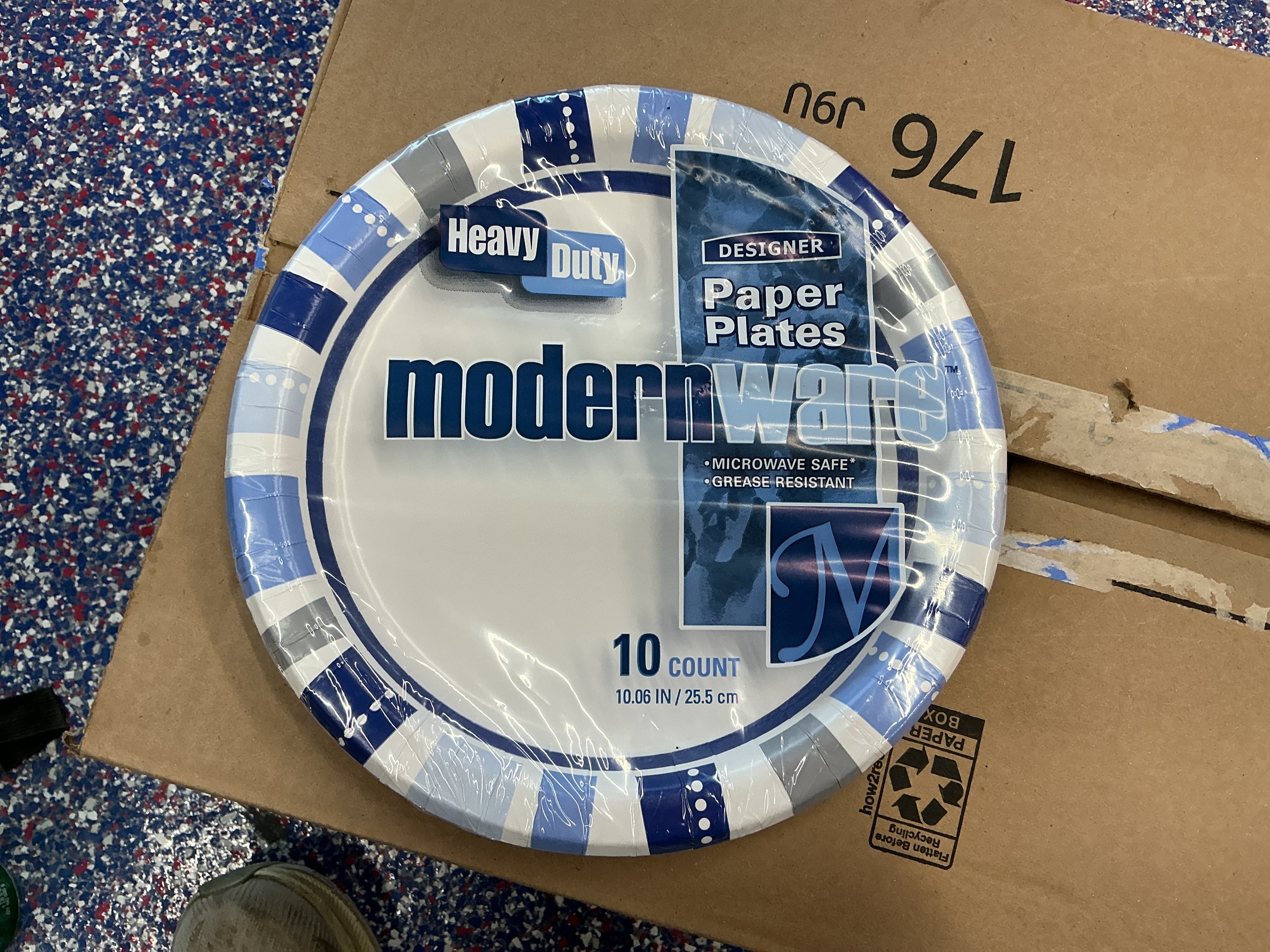 Modern paper plate