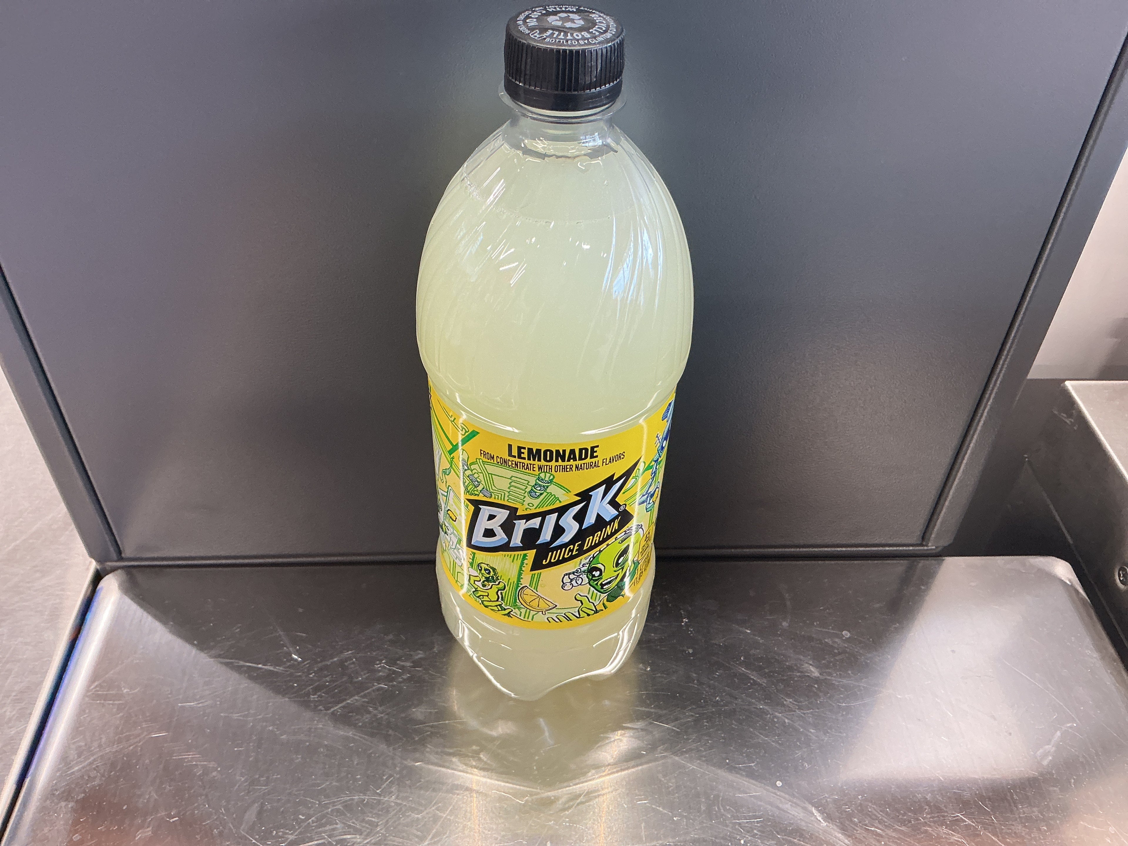 Brisk Lemonade 1L