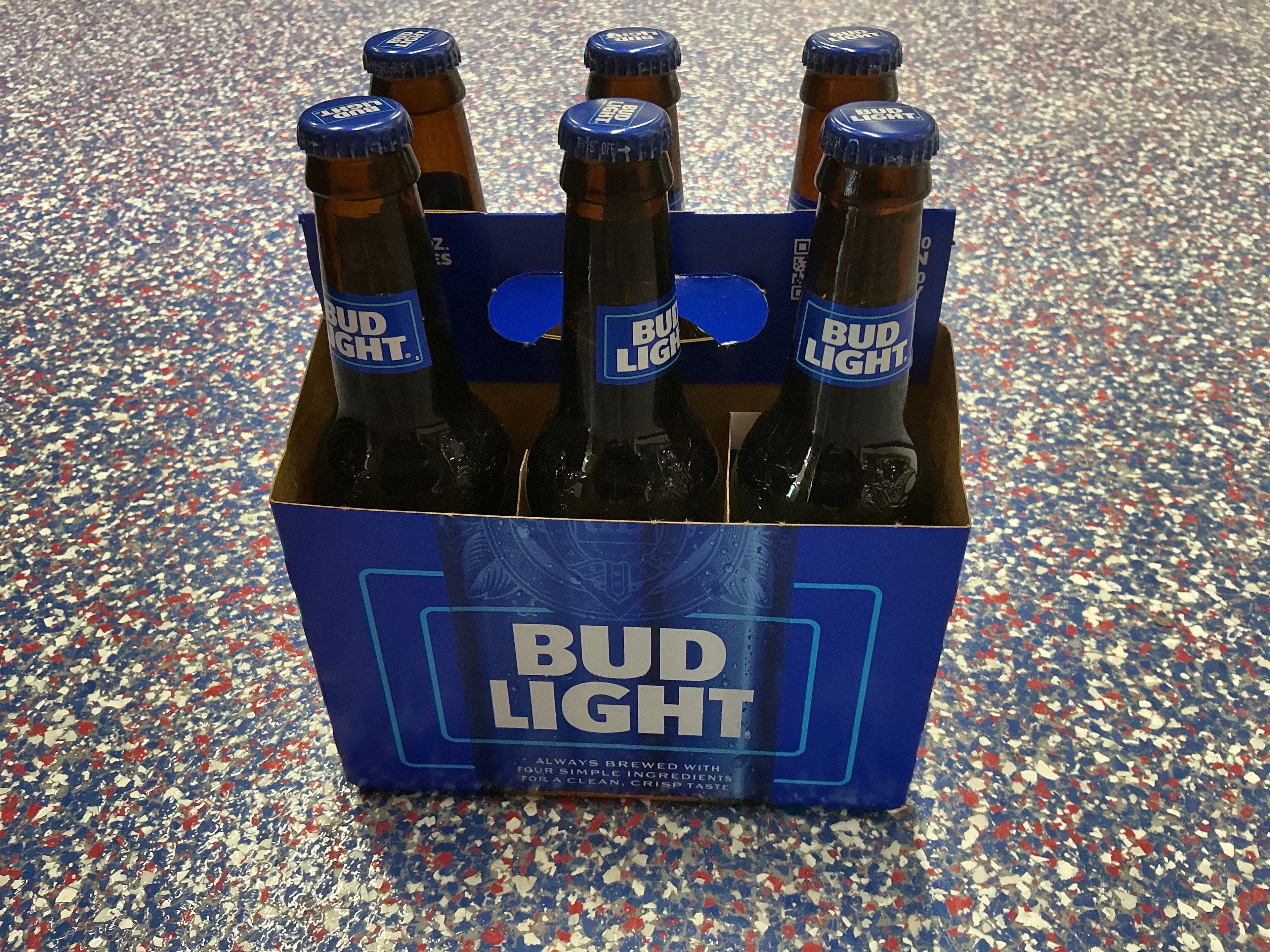 Bud light 4/6 glass