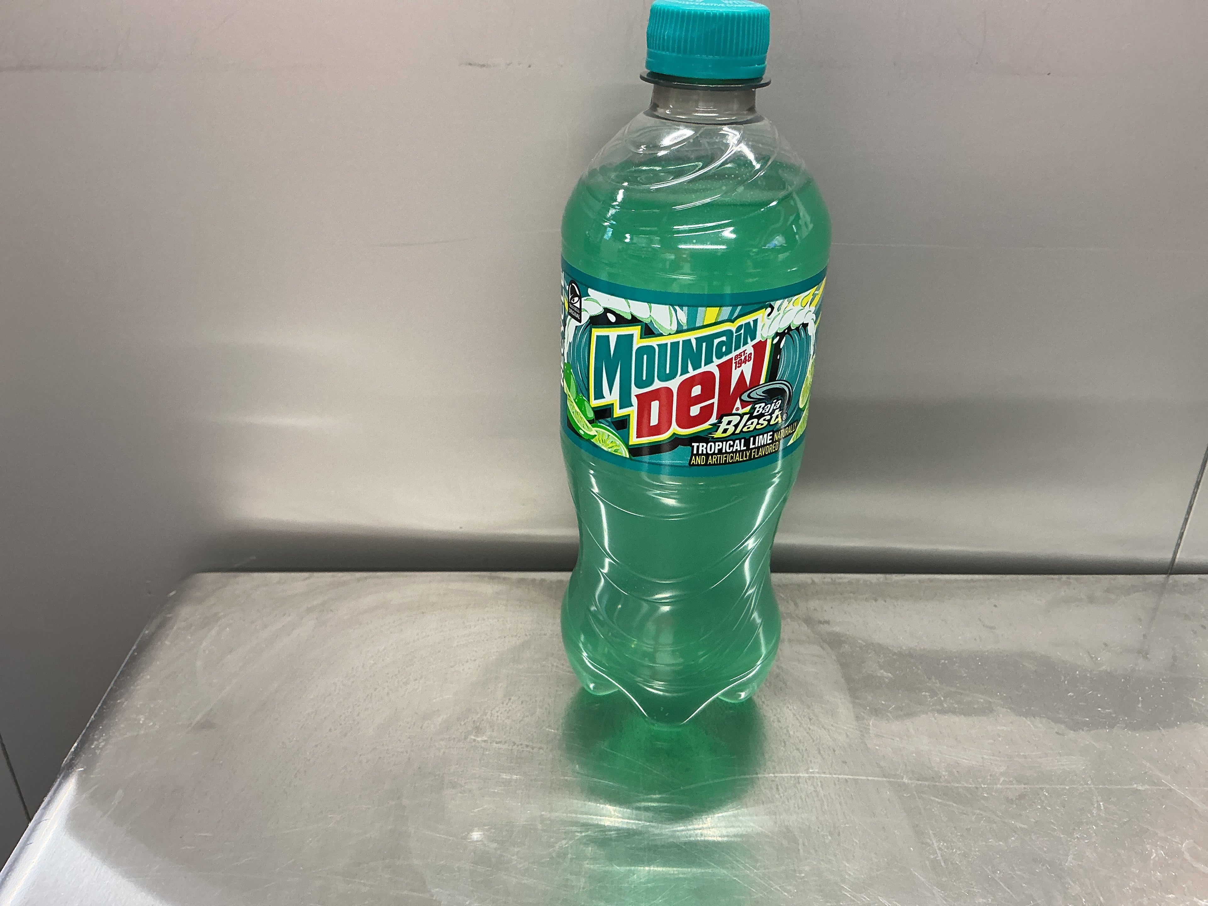 Mtn Dew Baja Blast tropical lime 20oz
