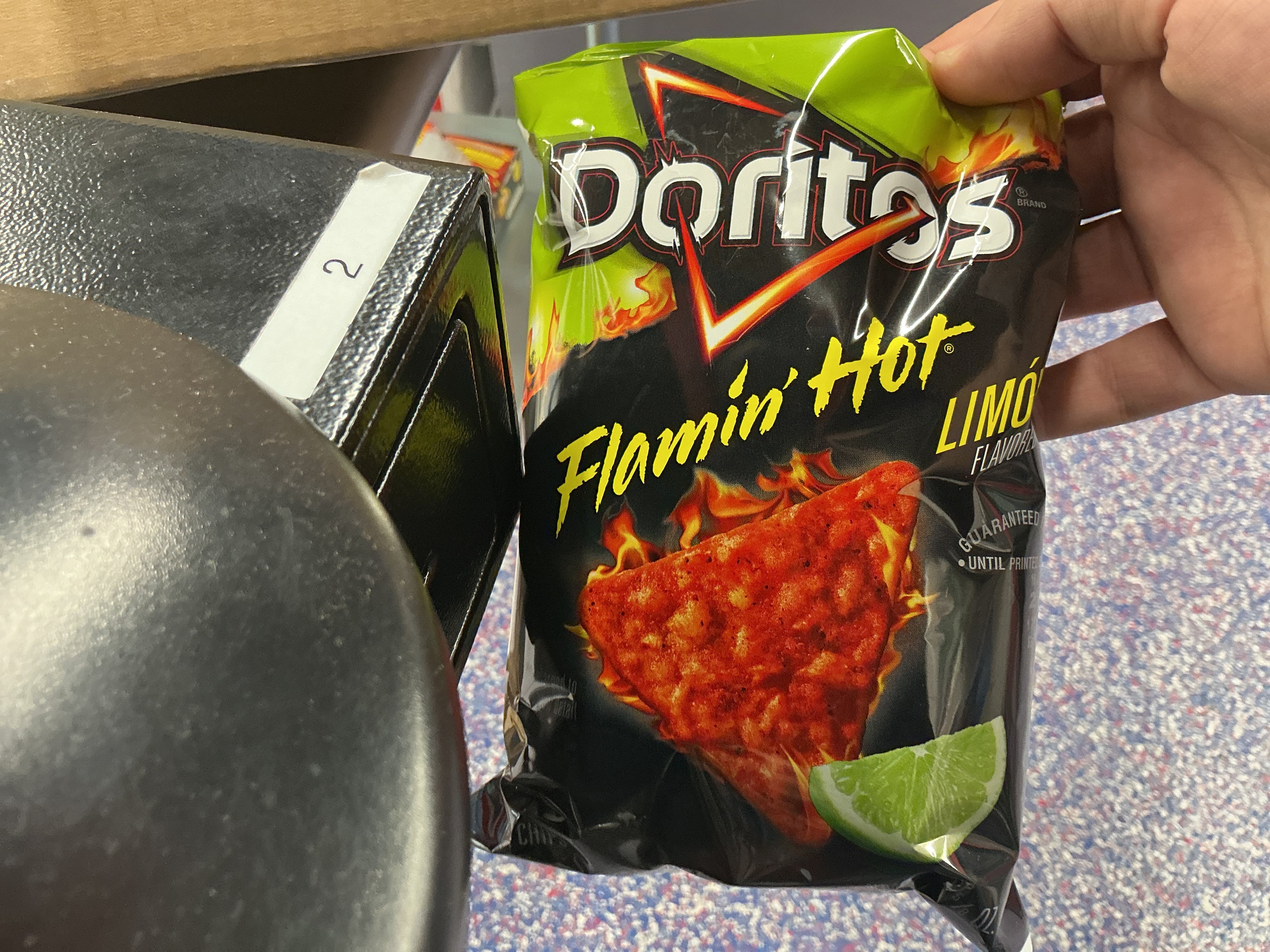 Doritos Flamin Hot Limón