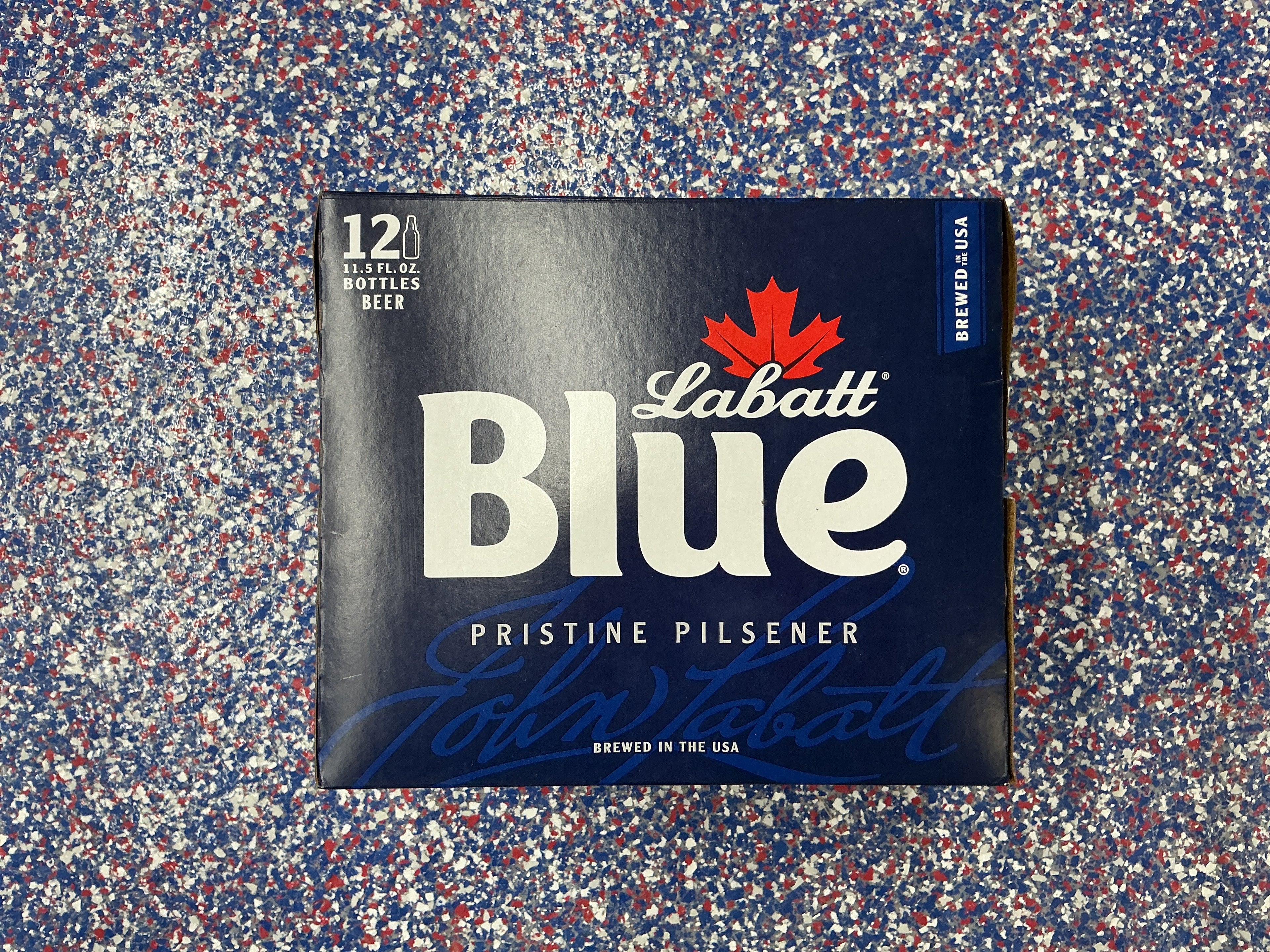 Labatt blue 2/12 glass