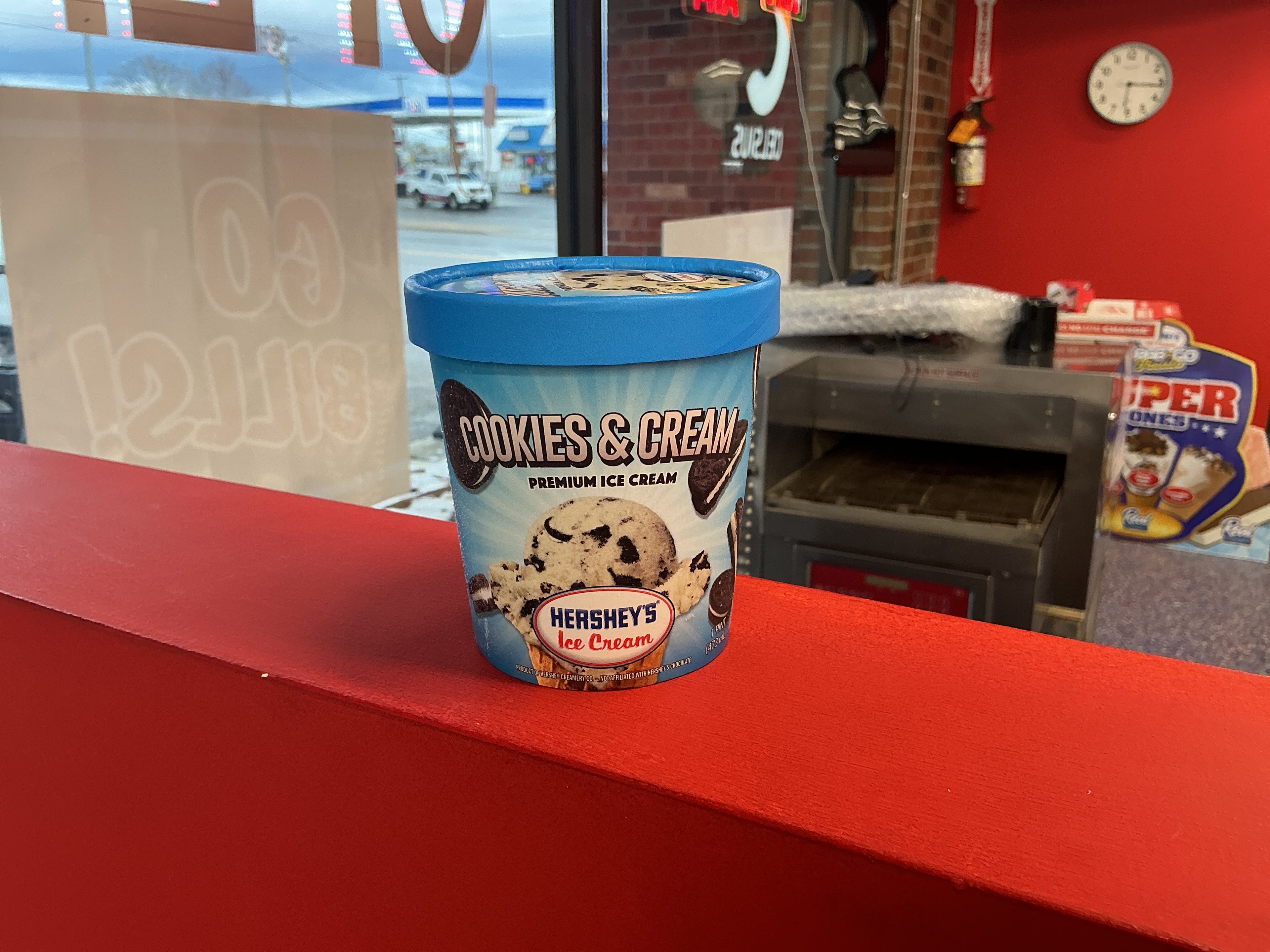 Cookies and cream pint