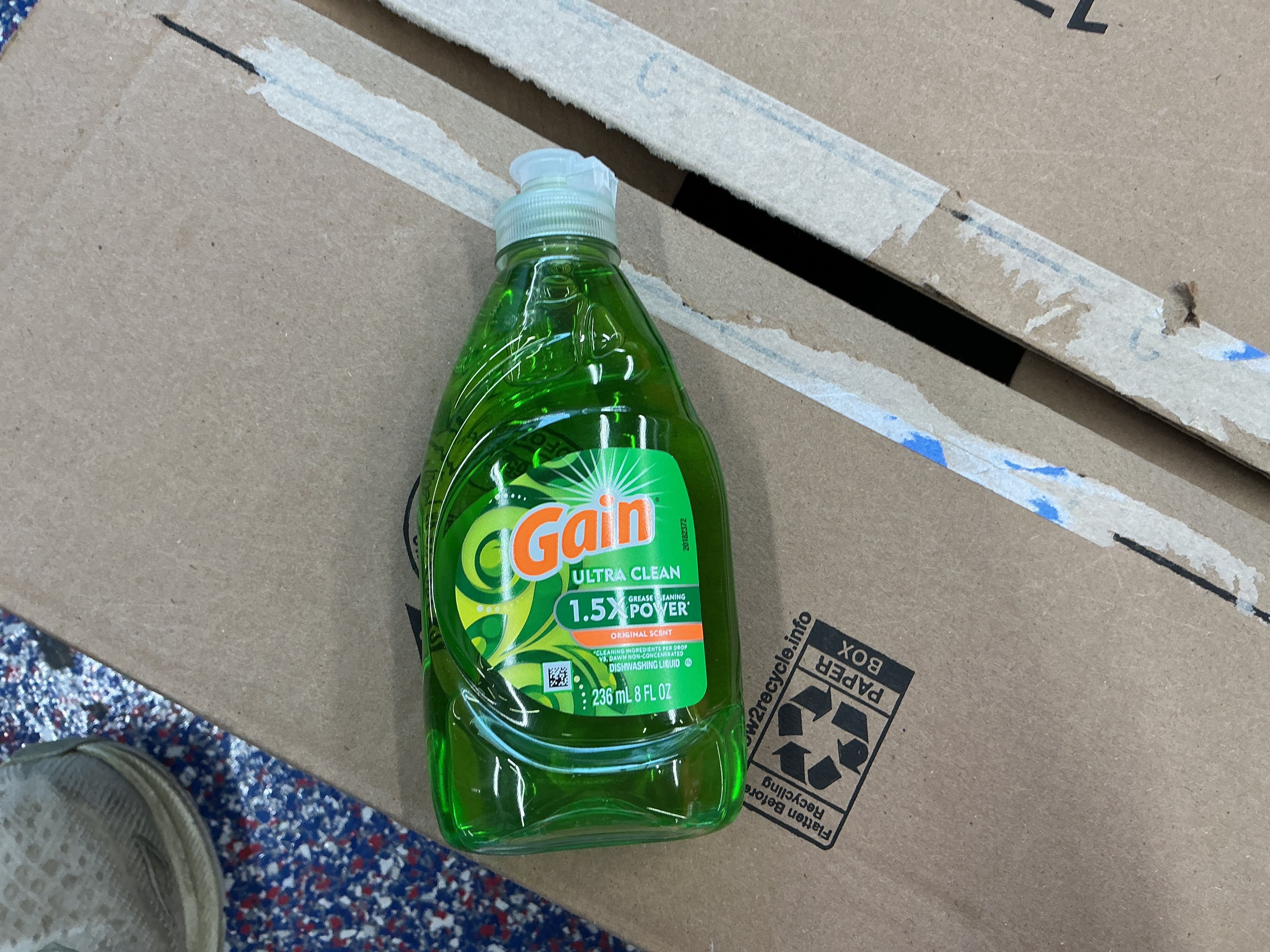 Gain dish soap