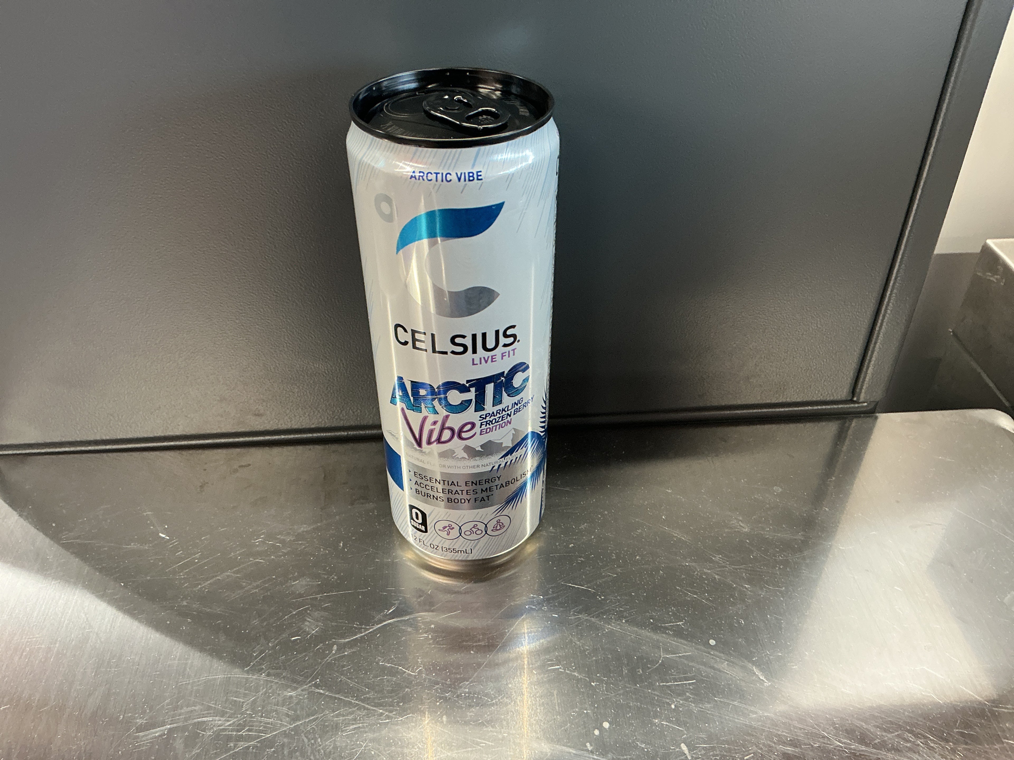 Celsius Arctic Vibe Sparkling Frozen Berry 12oz